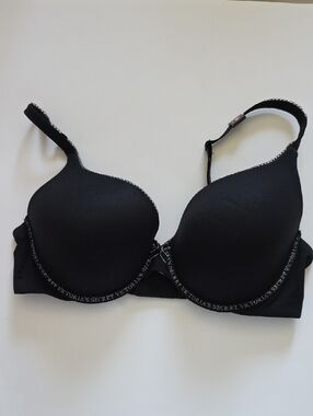 Victoria's Secret Black Moulded Push-Up Bra